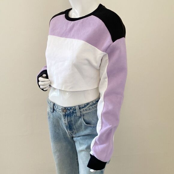 Dolls Kill Poster Grl Lavender Black & White Colorblock Cropped Sweatshirt - Picture 3 of 5